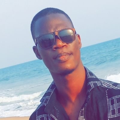 IzmoIzo's profile picture. 😜😹🇹🇬🇨🇮🇧🇯.
Immature man