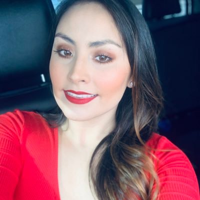 Communications Specialist for Mi Familia Vota 🗳️| Emmy Award Winning Journalist🏆 | Proud Latina 🇲🇽 | ASU Alumni🎓 | ❤️Hiking 🌄 | Woman Power 🙋🏻‍♀️ ♀️