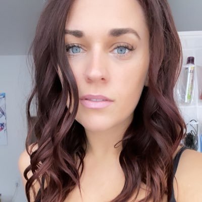 AmandaLafky's profile picture. I like to travel & out fish men