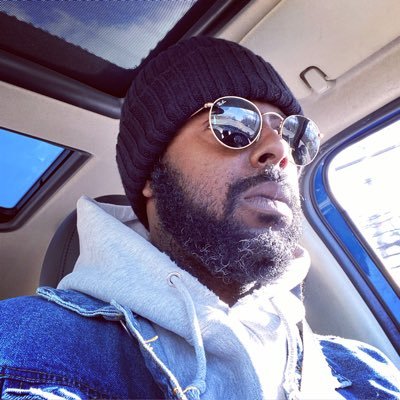 Just your neighborhood heyoka empath starchild riding the 3rd wave. Let’s chill while I destroy and recreate the world as we know it...