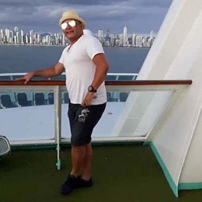 AlfenPinheiro's profile picture. Vejo a vida como uma dádiva. Viva ela em sua plenitude.