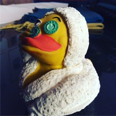 giaprivato's profile picture. .... biografia complicata !  Sono felice di essere Napoletano... ..una città che insegna tanto ed è sempre nel mio cuore