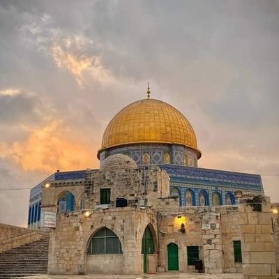 ‏‏لا إله إلا انت سبحانك إني كنت من الظالمين☝️
استغفر الله وأتوب إليه 💚
‏عشان فكرة حارب المهالك#ربك#وطنك ثم#الزمالك❤
#شيكاابالا❤