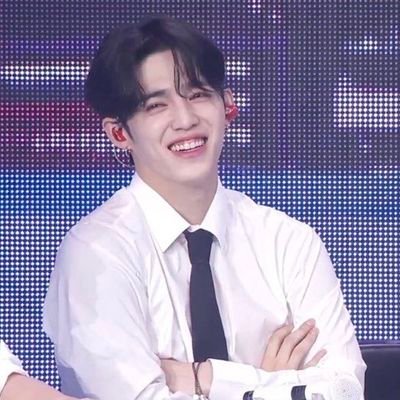 09min_yoongiiii's profile picture. stob it. putanginaa