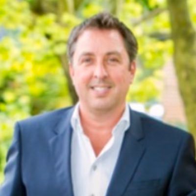 Founder of #PRSNTS Global Ltd, Global Director of Partnerships for Hungarian British Business Alliance in UK & Hungary,Business Mentor,PR & Marketing Expert.