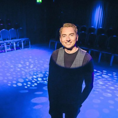 Associate Creative Director at @wolvesgrand director of Ordinary Days @oldjointstock