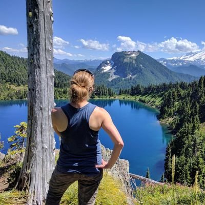 AC4Beta's profile picture. conservative, feminine, wife