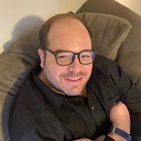 Shawn F. Linenberger (@manatthemirror) 's Twitter Profile
