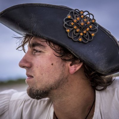dbyers's profile picture. Director at Skyship Films, wildlife filmmaker and common pirate.