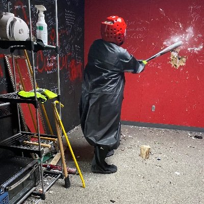 Smash daily stress in the Smash Room, your looking for the rage rooms, a break room or relieve stress come to the Smash Zone .Yes local Milwaukee/Wauwatosa!