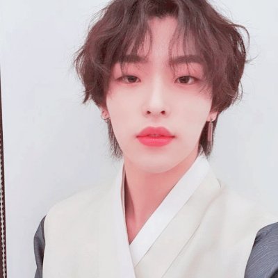 eabmaker's profile picture. traducciones e información sobre @KINGDOM_GFent