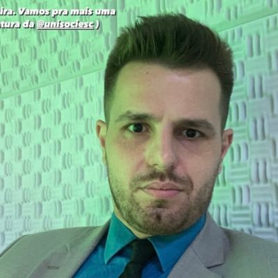 elton_carvalho's profile picture. Jornalista formado. Pós-graduado em gestão da comunicação corporativa e da transparência. Comentarista da 89 FM.