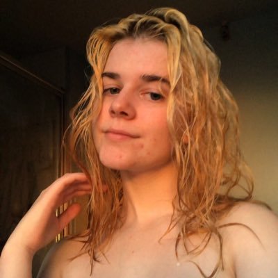 alwc01's profile picture. fucking clown bastard