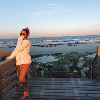 addie_urbanus's profile picture. 