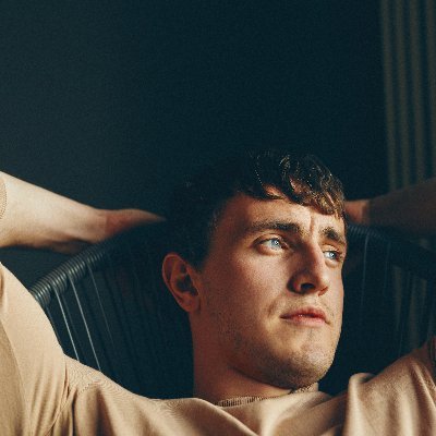 paulmescal2's profile picture. 