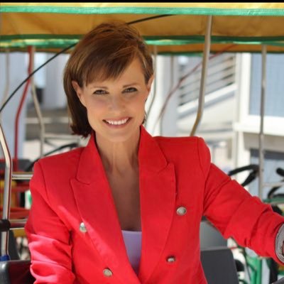 ElizNation's profile picture. PittGrad ChiOmega Joburg/MilanExpat TrojanFamily Nee EllingtonAFB