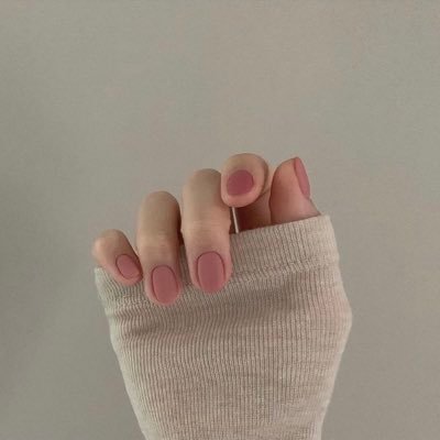 na73190389's profile picture. 2021年4月にETS手術うけました！右のT3、T4、T5切ってます。2021年9月に左も手術済み。今のところ、両手、両脇全く汗出ません。顔汗激減しました。代償性発汗はあんまり良くわからないけど、だんだん増えるのかなと不安です。情報を交換したりしたいです。