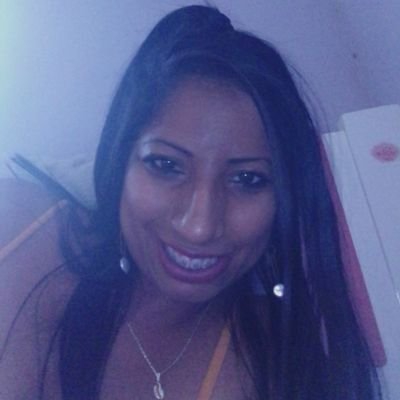 AdrianaPratesD2's profile picture. tenho algo que se chama fé