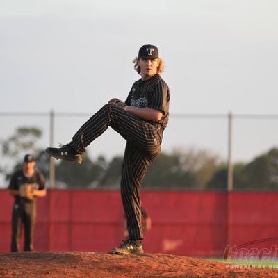 6’0 180. I play OF and RHP. Bat and throw right. 60- 6.8 Class off 22’ Treasure Coast HS⚡️