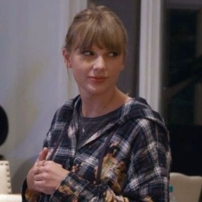 andromedamdws's profile picture. they/them entp sun, infp moon, aries venus, aries mercury