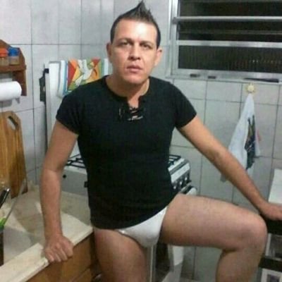 Cara se tiver local eu vou, se for casal eu vou, maduro eu vou, putoes de POA eu vou, grupal eu vou, só não vou para Mimimi🎯Prep sempre 🍆🍆💦💦😎😎Apenas sexo