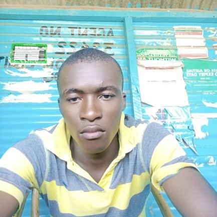 I am Fred mochama from nyamira county......man United fan