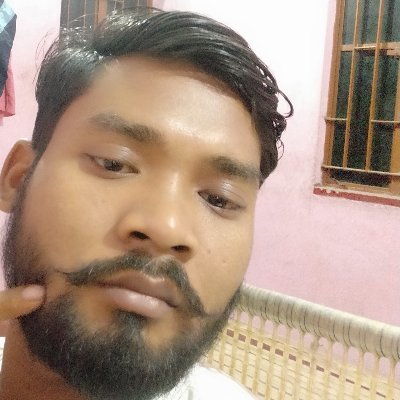 OjahiaKumar's profile picture. 