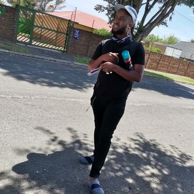 Sphiwe51861935's profile picture. happiness is a choice