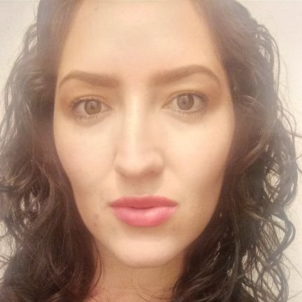 Alejand35378222's profile picture. 