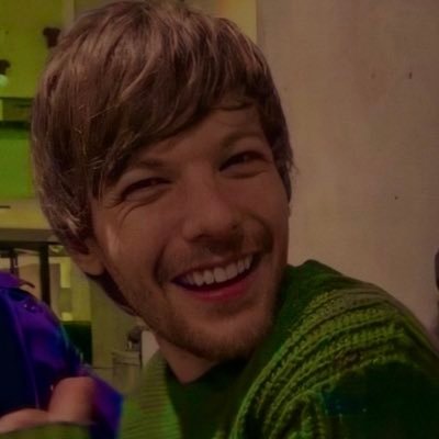 WALLSCHERRIES's profile picture. 