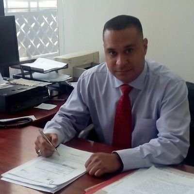 Vivencias de un abogado en Caracas, acuariano, defensor de DDHH y experto en servicios públicos, amante de mi Ciudad.