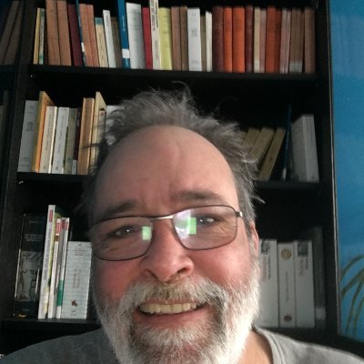 Jeune homme début soixantaine. Lire, rire, discussions, un peu épicurien, bière, vin