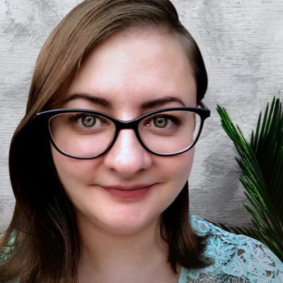 MoniQue_vanR's profile picture. Life is like a camera. Just focus on what’s important, capture the good times, develop from the negatives, and if things don’t turn out – take another shot