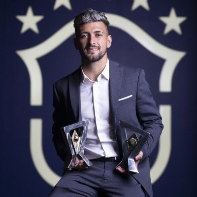 Sou do Maior do Mundo. 8 Brasileiros tri da América 3 CDB 37 Carioca 1 Copa Ouro 1 Mercosul 1 Mundial 10 Milhões de torcedores pra cada rebaixamento do Vasco