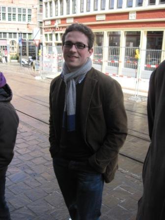 Niet-wielrenners. De leegheid van die levens schokt me (T. Krabbé)  // Le prix de la liberté, c’est entendre l’avis des racistes (R.Elvis)