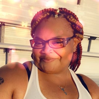 ClaressaSimert2's profile picture. I'm a single mom wit two very bright and athletic sons!!