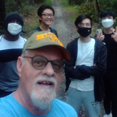 tnswartz's profile picture. Photog and book lover; visited 34 countries. Started substitute teaching in January at age 70.