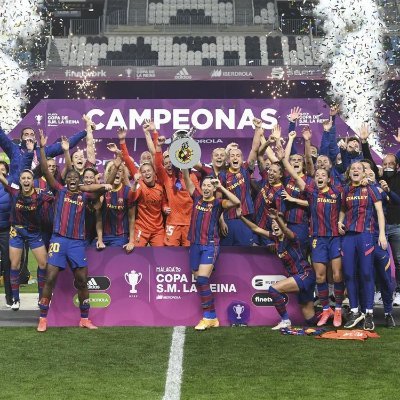 Benvinguts. cuenta fan del Barça femeni @fcbfemeni
No sabia que ponerme y me puse la del Barcelona en el corazón.
-Carles Puyol