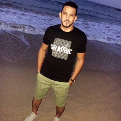 ‏”أحب الأدب قبل العقل، وأحب العقل قبل الوجه، وأحب من إذا نطق أبهر، وإذا صمت كان أحسن ما اختار الصمت.”  🇾🇪🇸🇦