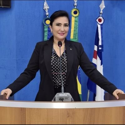 👩🏻💼 Vereadora de Três Lagoas MS
👩🏻💻 Empresária
👩🏻✈️ Piloto de Avião e Paramotor