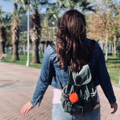 camadaneda's profile picture. Karadeniz Kızı... 😁 Vücudumun 3/4'ü sinir....