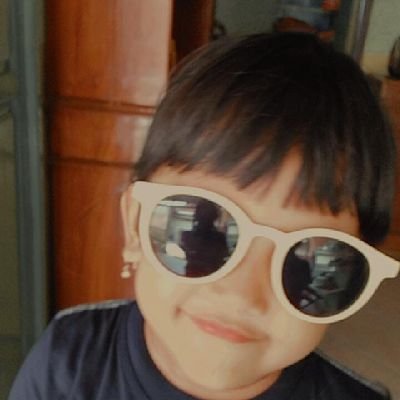 papacu_papa's profile picture. 