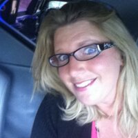 Theresa Abernathy - @prezlimochick Twitter Profile Photo