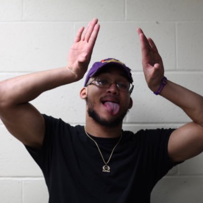 ArisMayfield's profile picture. ΩΨΦ x ΑΔΓ 🐶⚡️                                       | McDaniel College Alumni |