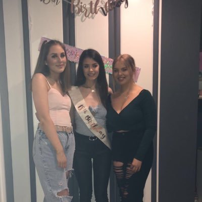 katiemcc03's profile picture. 