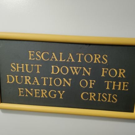 The Energy Markets Podcast explores how to transition to an innovative clean energy grid at least cost to consumers and the economy. Hosted by Bryan Lee.