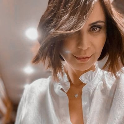 The World of Catherine Bell is a fan page dedicated to actress Catherine Bell. Facebook page: https://t.co/3xYRW5LILv