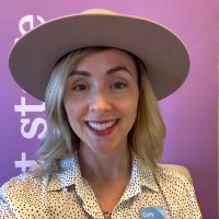 Carly Wells (@carlyw_yeg) 's Twitter Profile