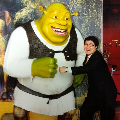 choidosik's profile picture. 2012 청년시대! 우리는 희망ing ! 열정과 경험으로 희망찬 내일 향해 오늘도 걷는 청년! 늘 함께 하는 우리가 되길 바랍니다.