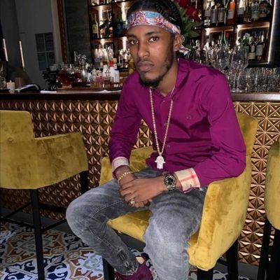 🇸🇴 🇬🇧
Ninka qiimihisu waxay Ku jirta qiimaha wadankiisa
